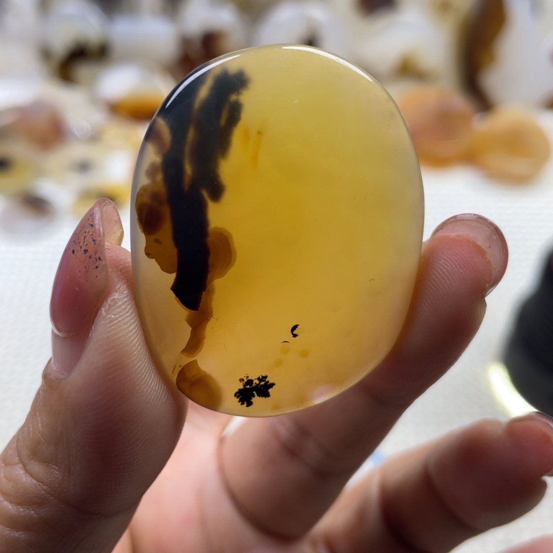 玛瑙/玉髓未镶嵌颈饰