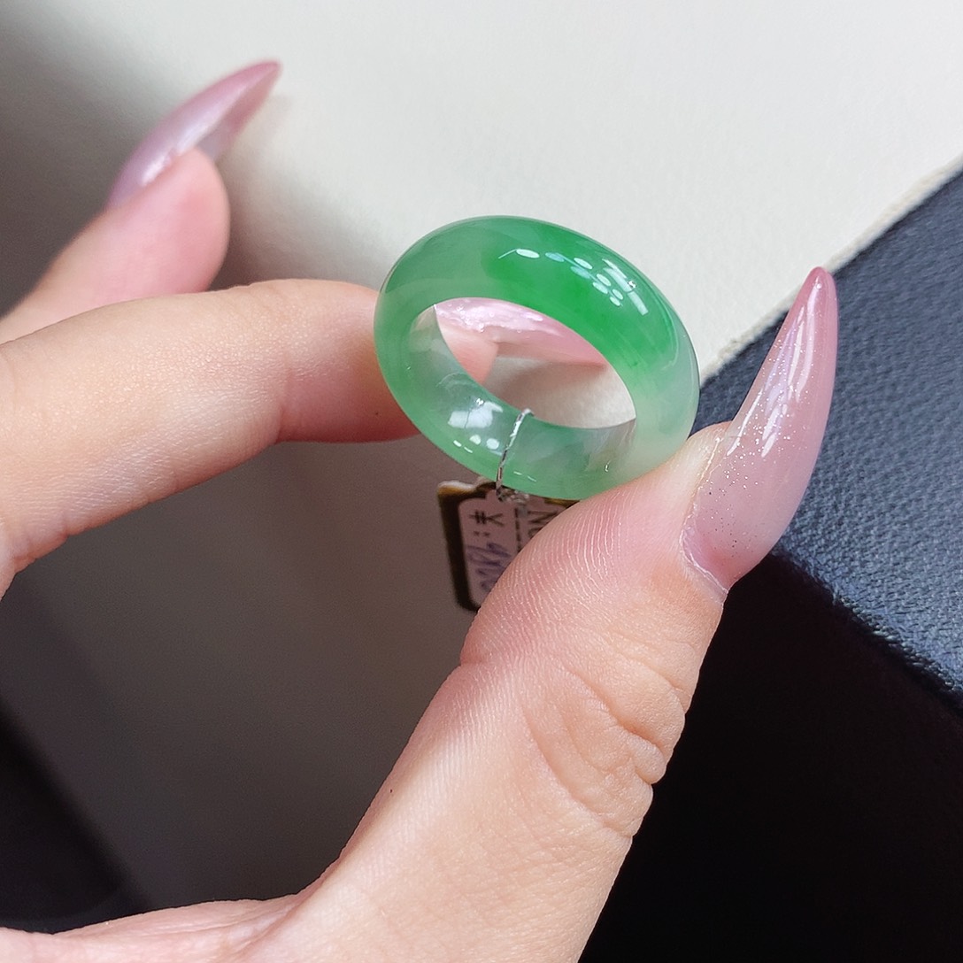 翡翠戒指未镶嵌15号