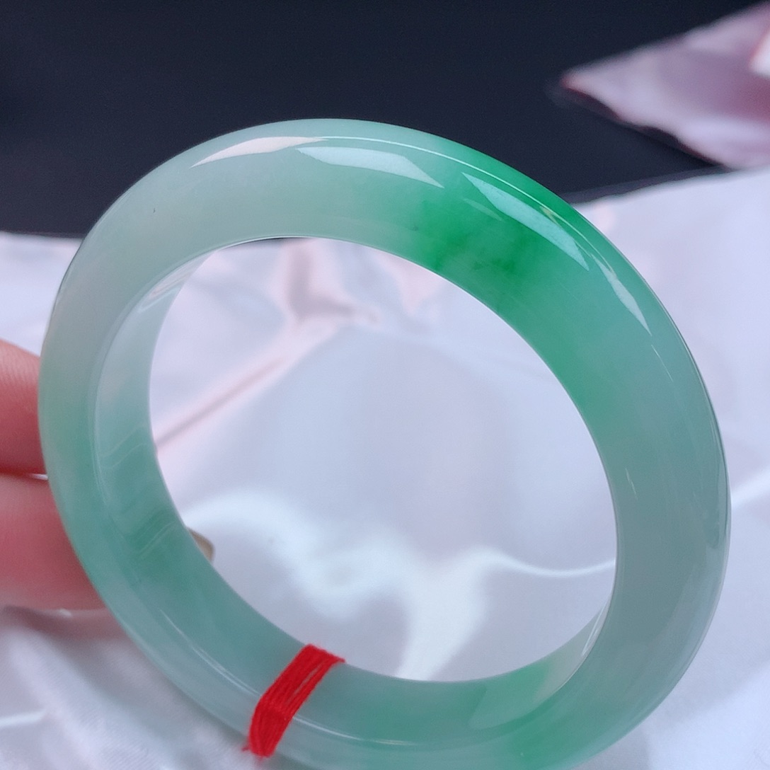 【闪购商品】未镶嵌手镯翡翠56