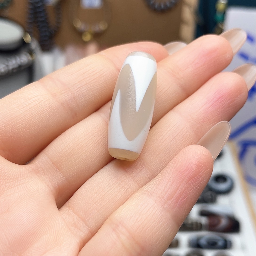 玛瑙/玉髓手链合金街****卓