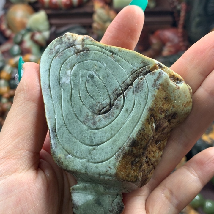 岫岩河磨玉（透闪石质玉）把件未镶嵌