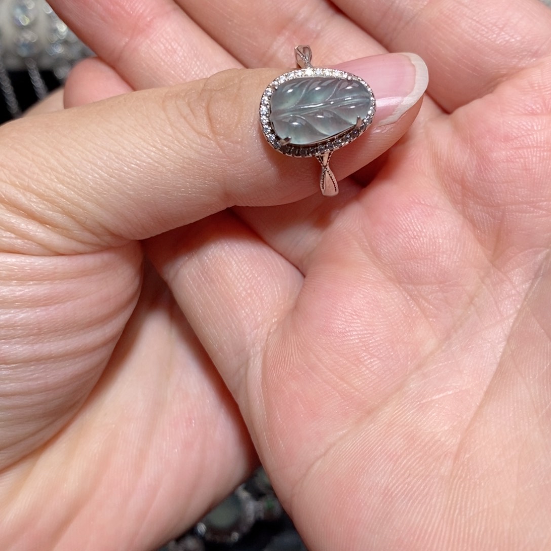 翡翠戒指银S925镶嵌b j k k