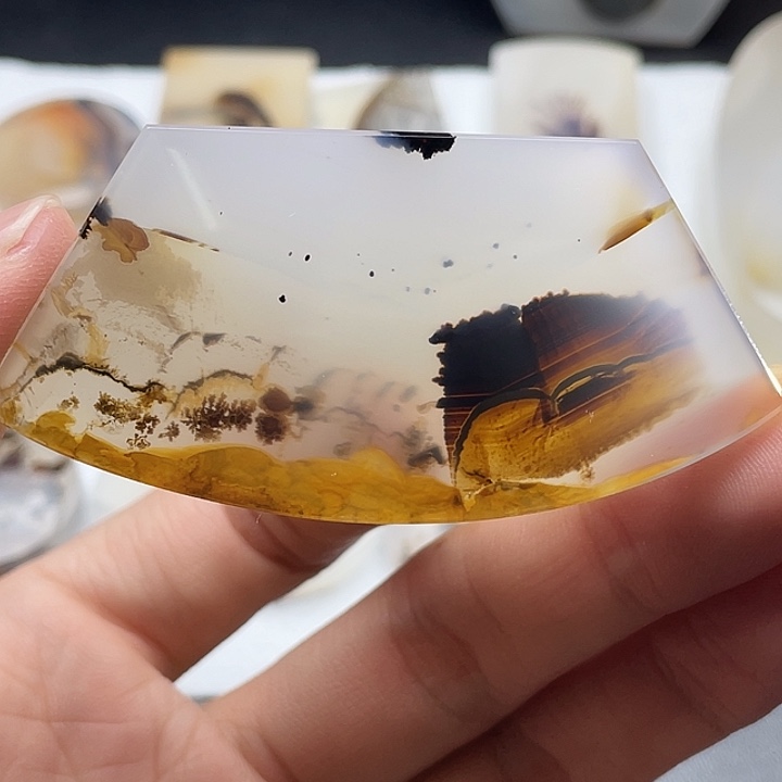 玛瑙/玉髓未镶嵌颈饰
