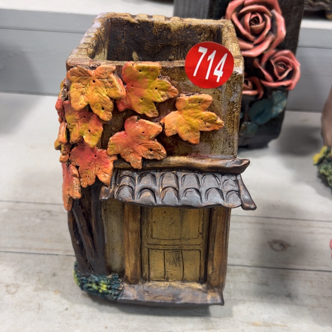 微瑕714 号陶然花盆厂家直销