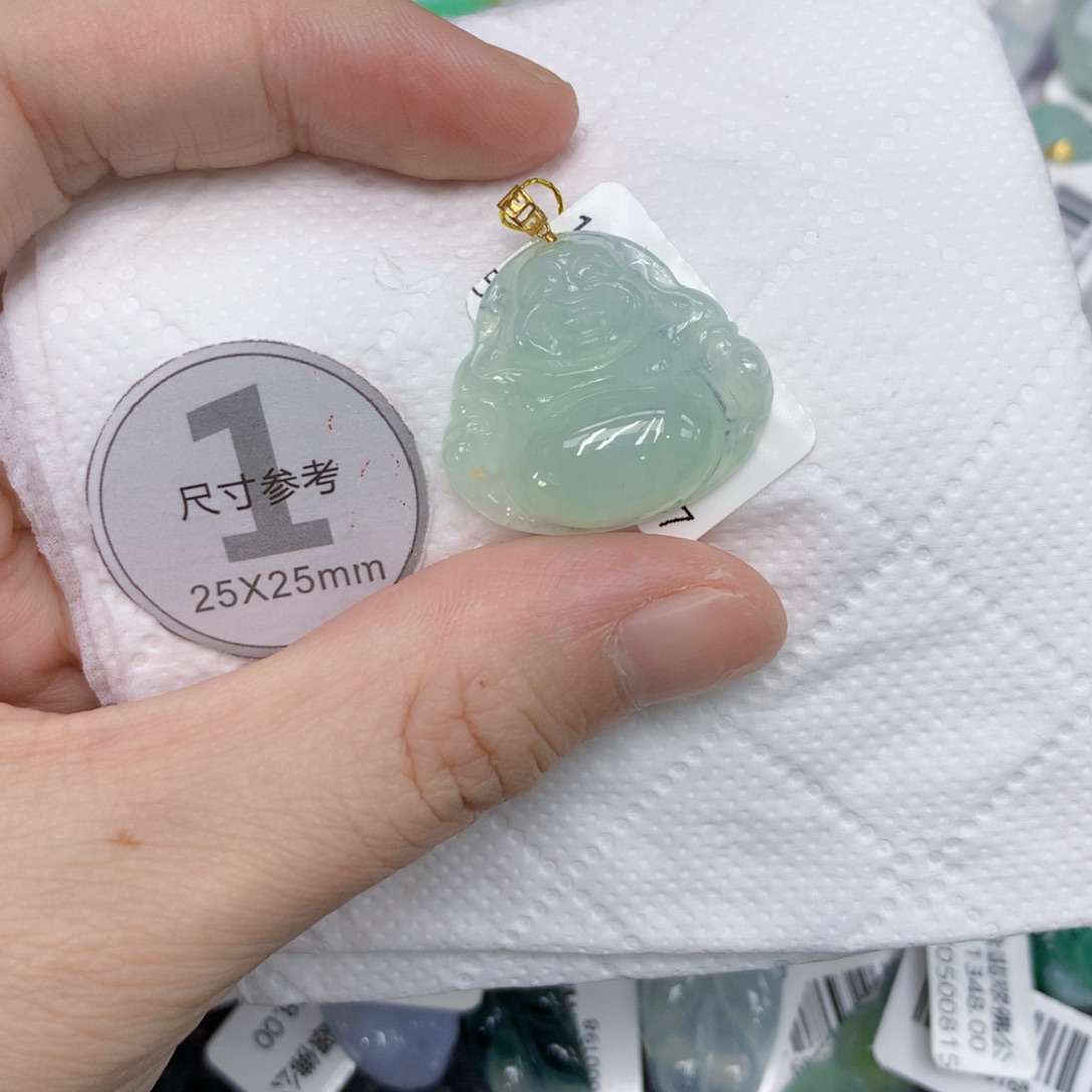 翡翠18K金镶嵌颈饰12346789999