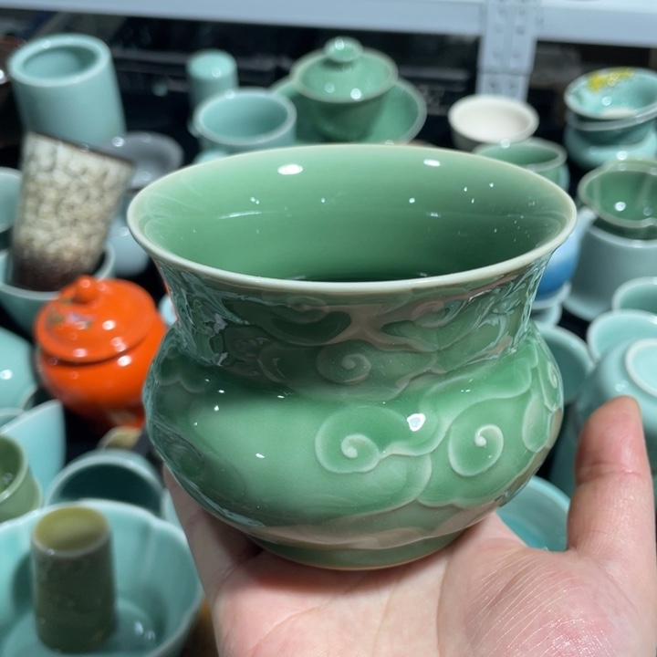 青瓷青瓷 青瓷青瓷 特价