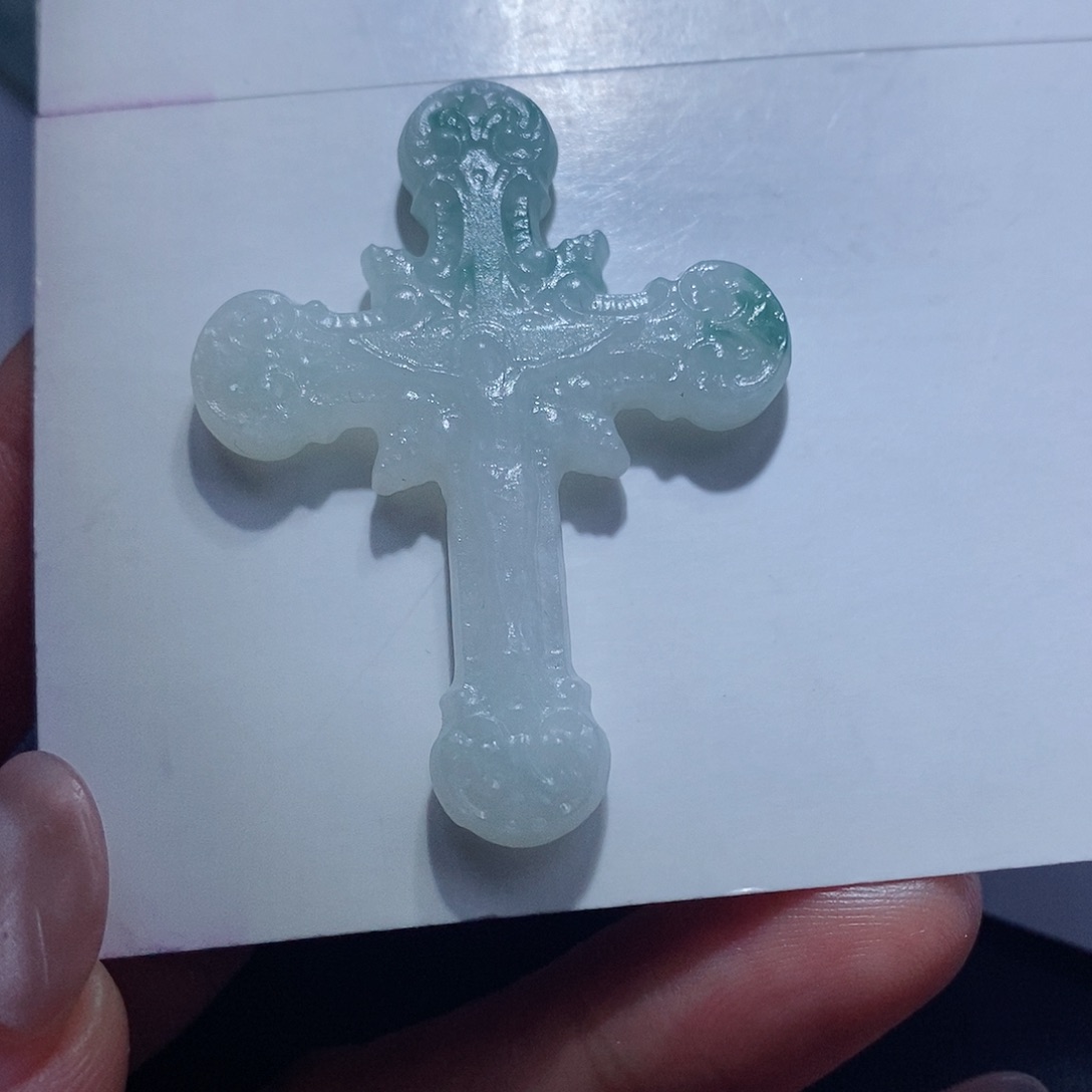柠***道定制翡翠未镶嵌翡翠