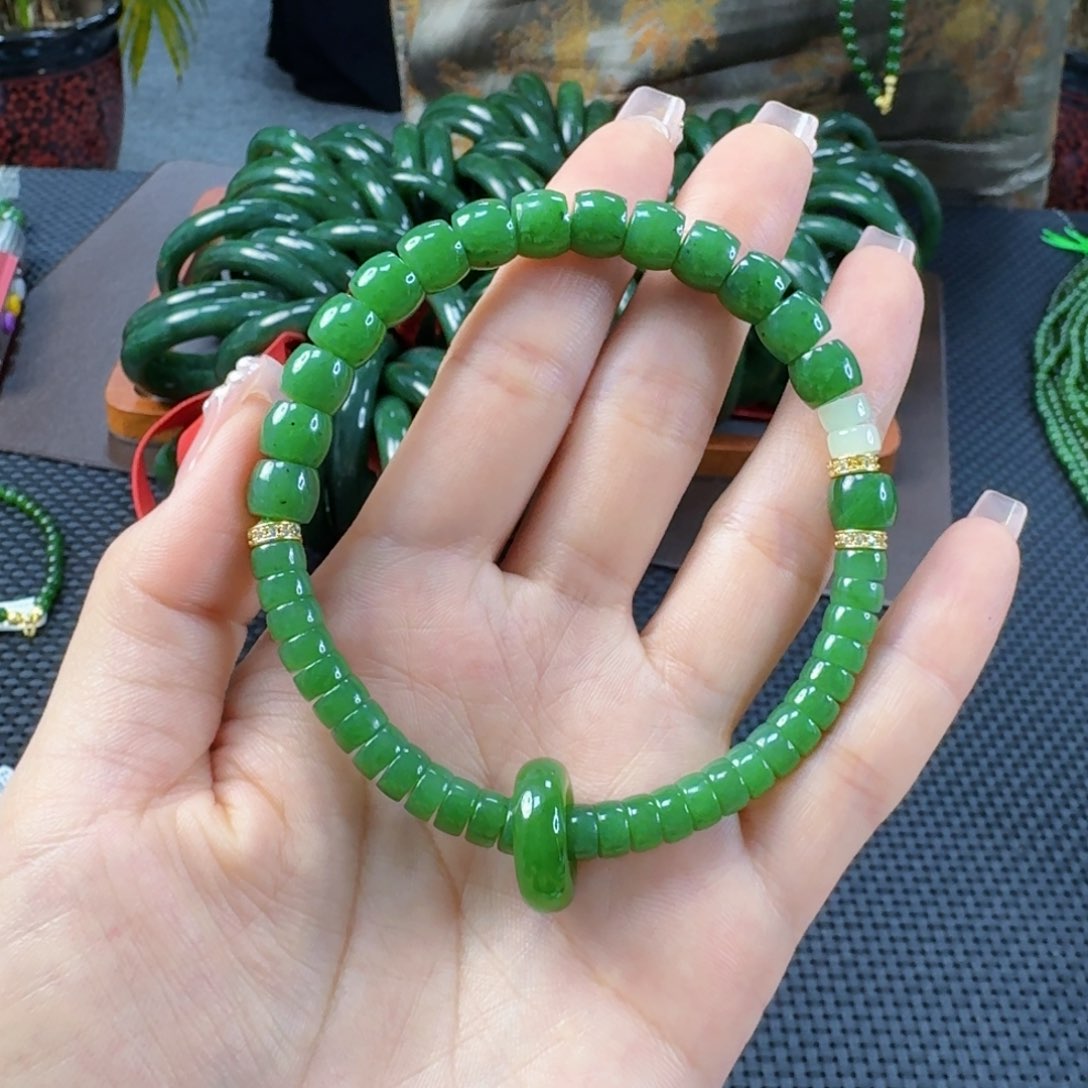 手链未镶嵌和田玉（碧玉）