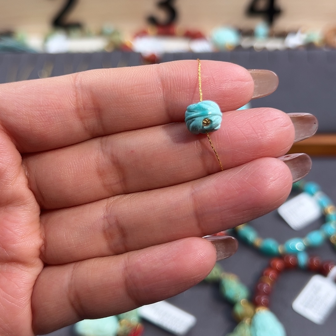 绿松石未镶嵌把件8.7mm羽毛扣