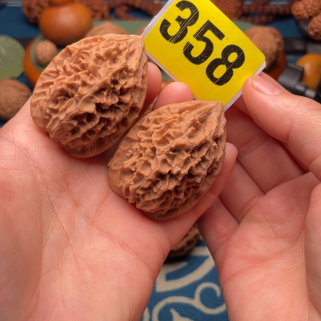 文玩核桃吊坠37全品招财鼠358号