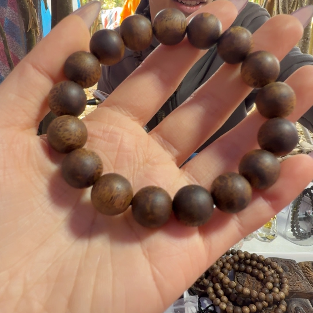 ****悦线香奇楠沉香原木