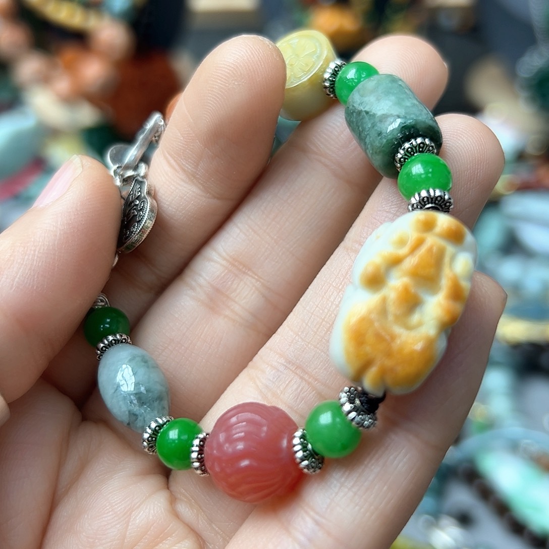 翡翠手链未镶嵌手串