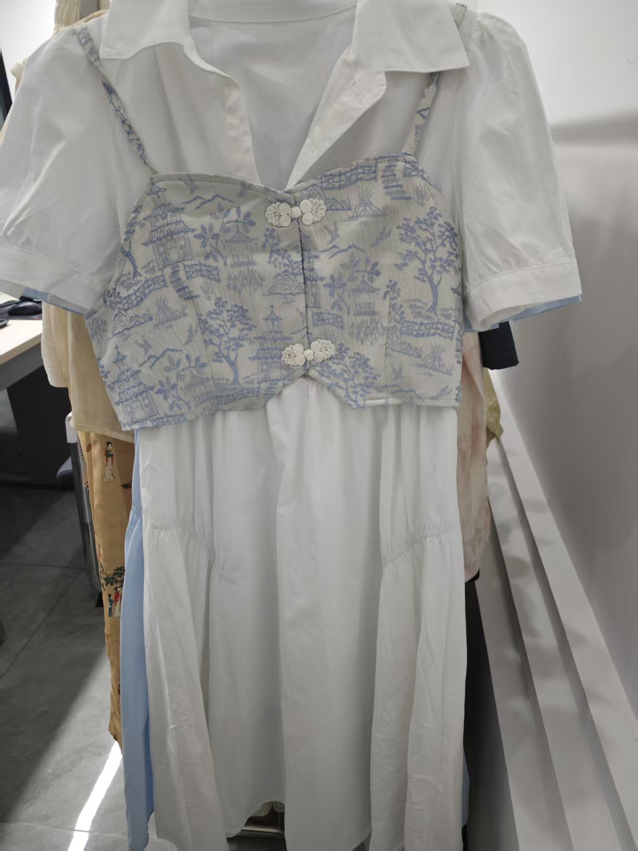 2025新款显瘦气质两件套连衣裙74U0138