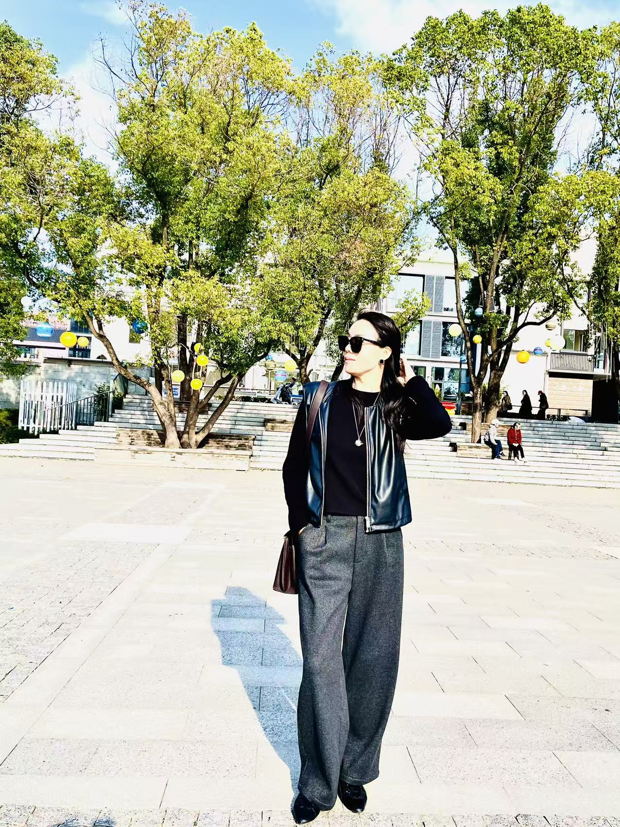 5820时尚百搭气质宽松加厚加绒设计师款老钱风人字纹毛呢裤秋冬