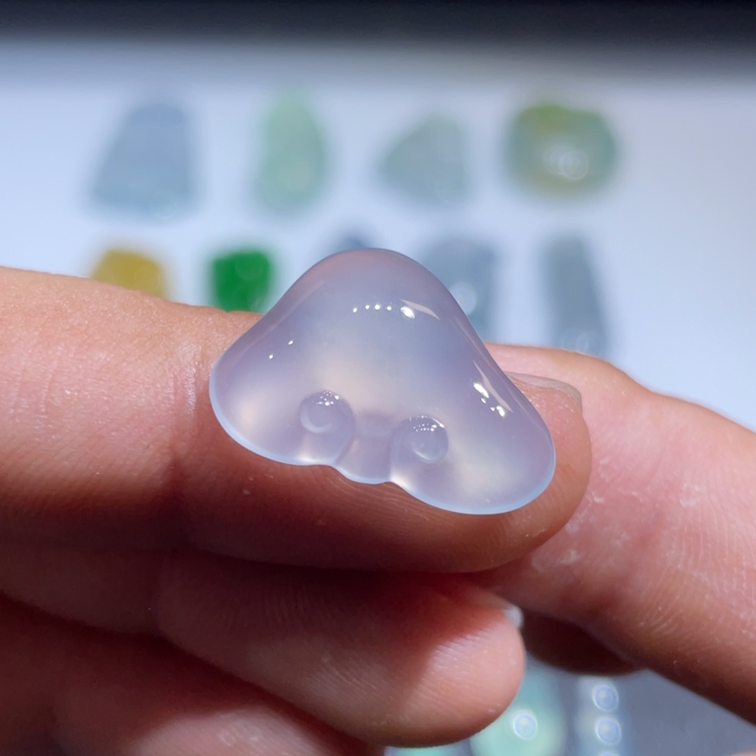 颈饰未镶嵌翡翠如意