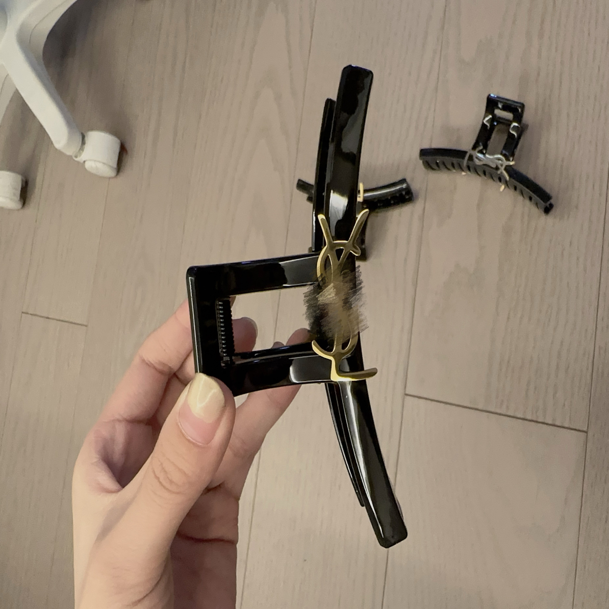 黑色高级感鲨鱼抓夹适合发量多的后脑勺盘发头饰