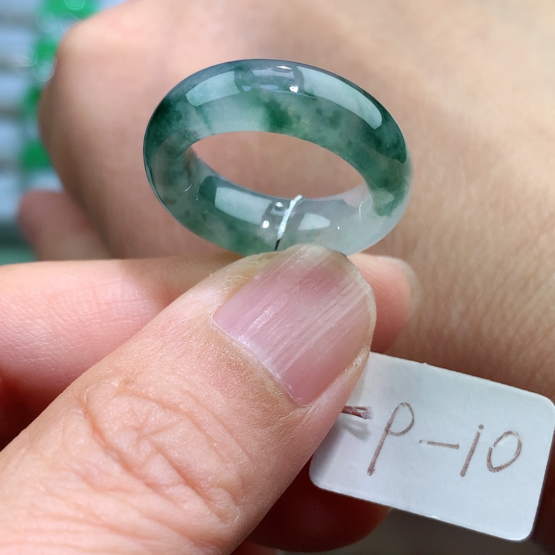 未镶嵌戒指翡翠嫂****?9-10号