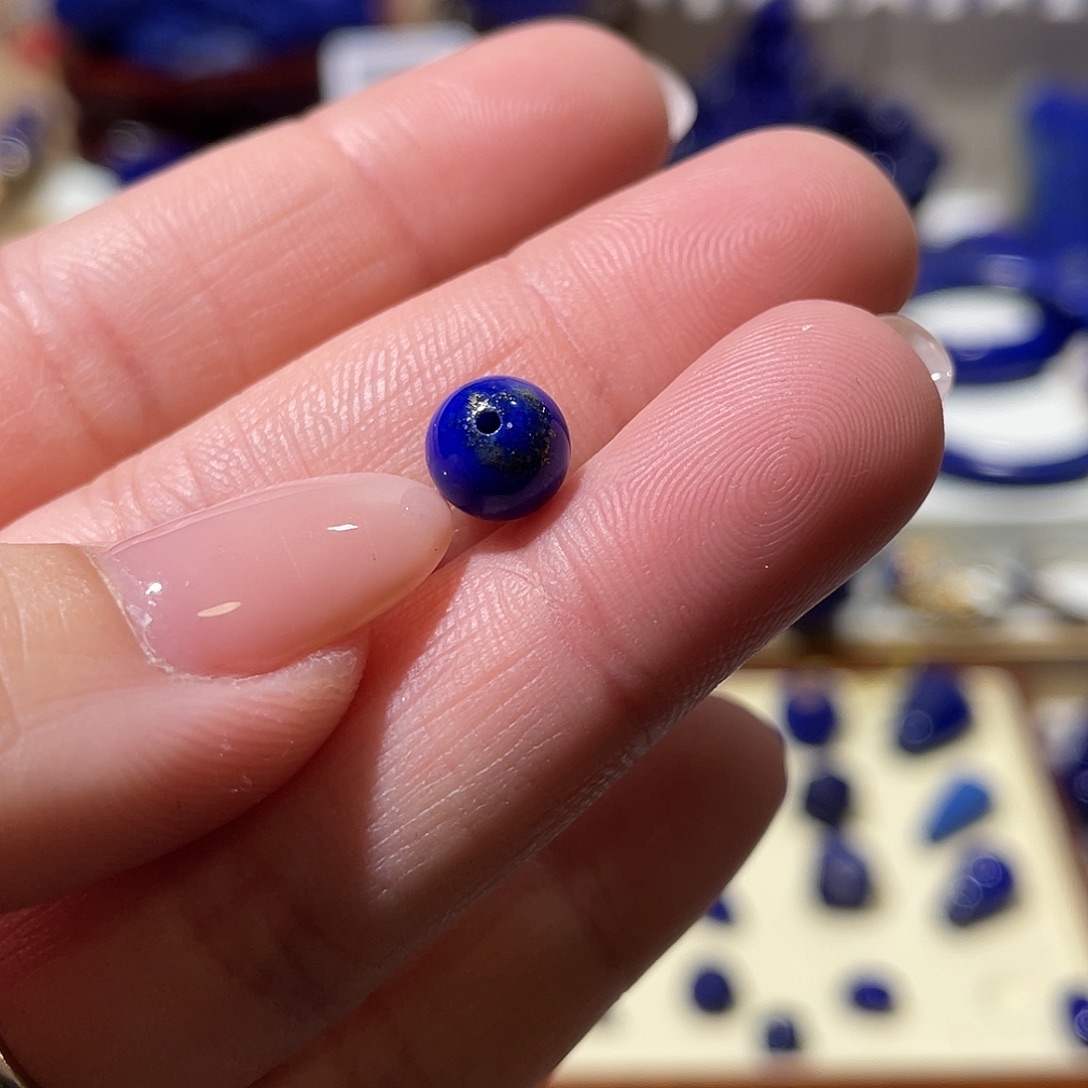 文***沛青金石未镶嵌7.9mm单珠