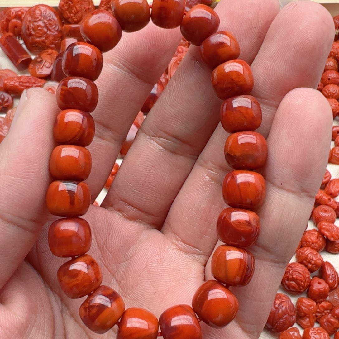 南红玛瑙配饰未镶嵌