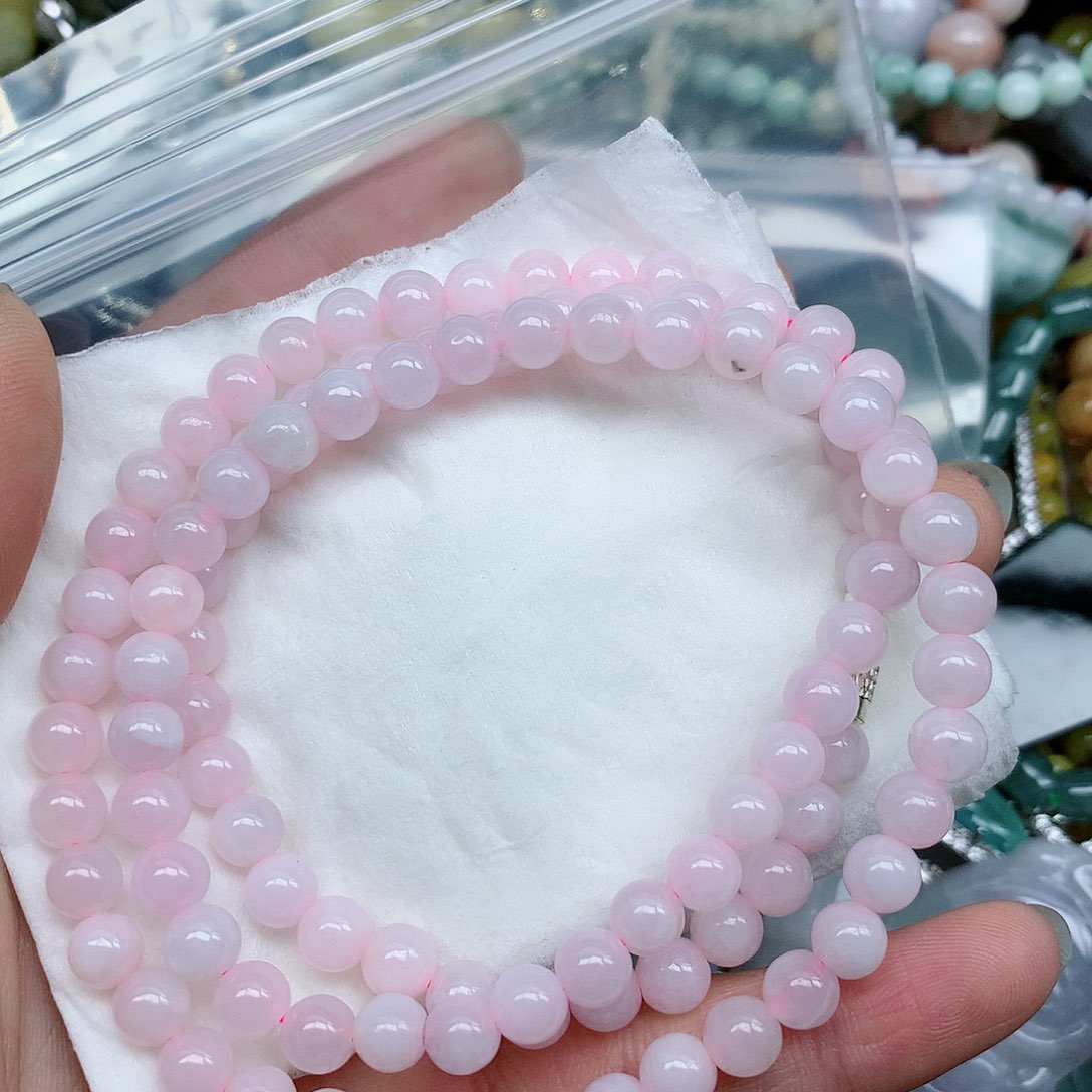 翡翠颈饰足银镶嵌翡翠