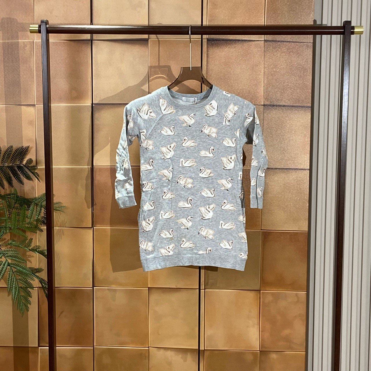 Stella Mccartney 灰色天鹅满印薄绒卫衣/8码/98新/28755