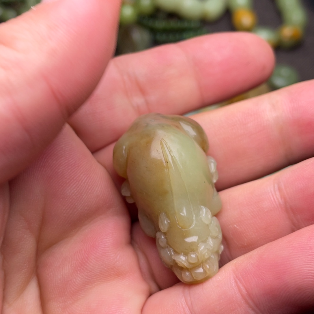 和田玉挂件未镶嵌