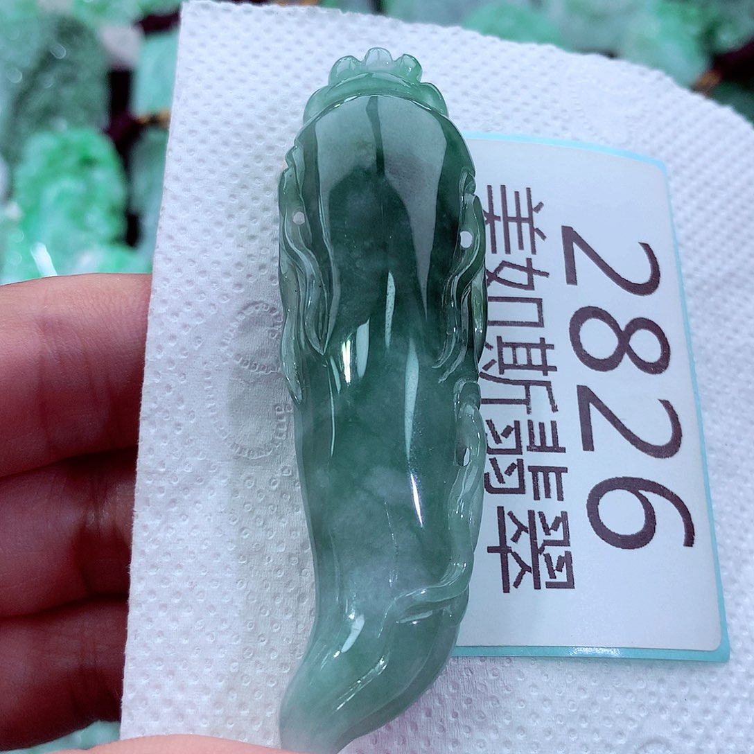 吊坠(不含链)未镶嵌翡翠