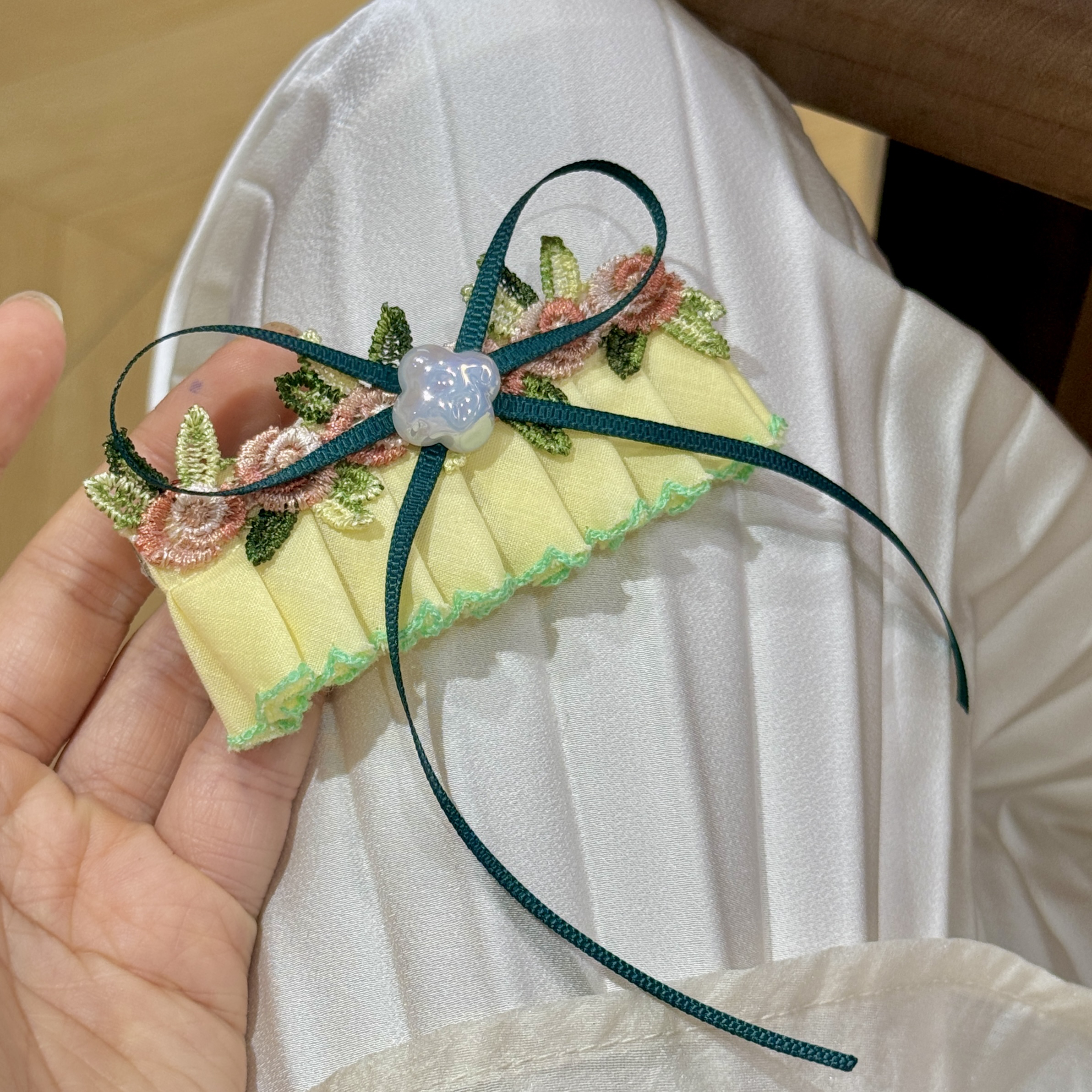 8916法式蕾丝花弹簧夹发夹（手工微瑕介意勿拍）