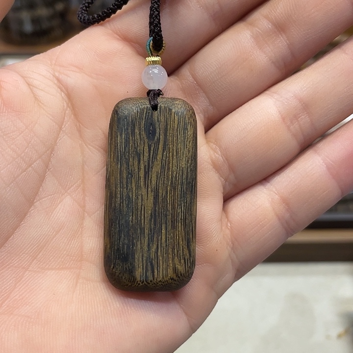 沉香吊坠 奇楠挂件红油老料