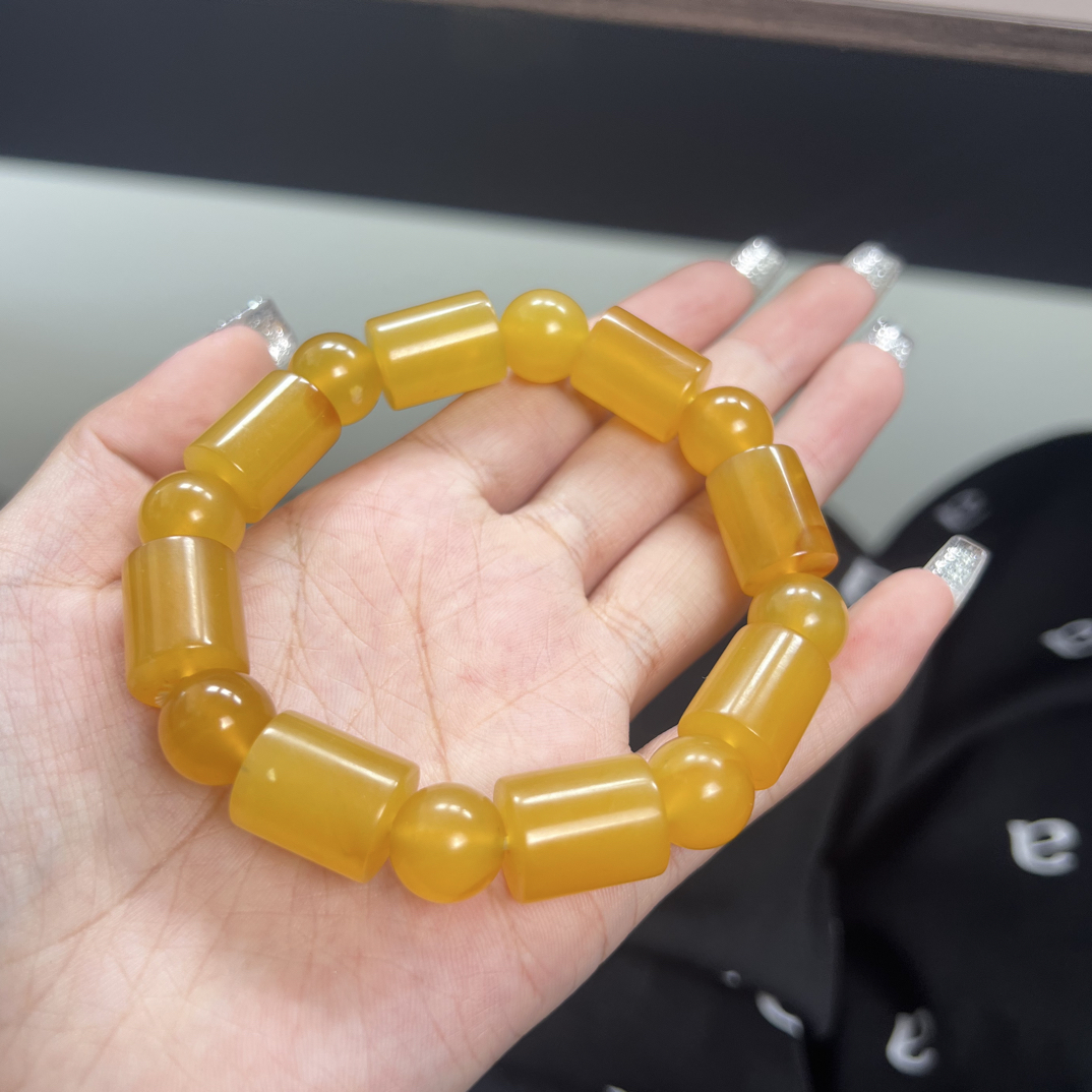 玉石王花玉精品芬达桶珠手串