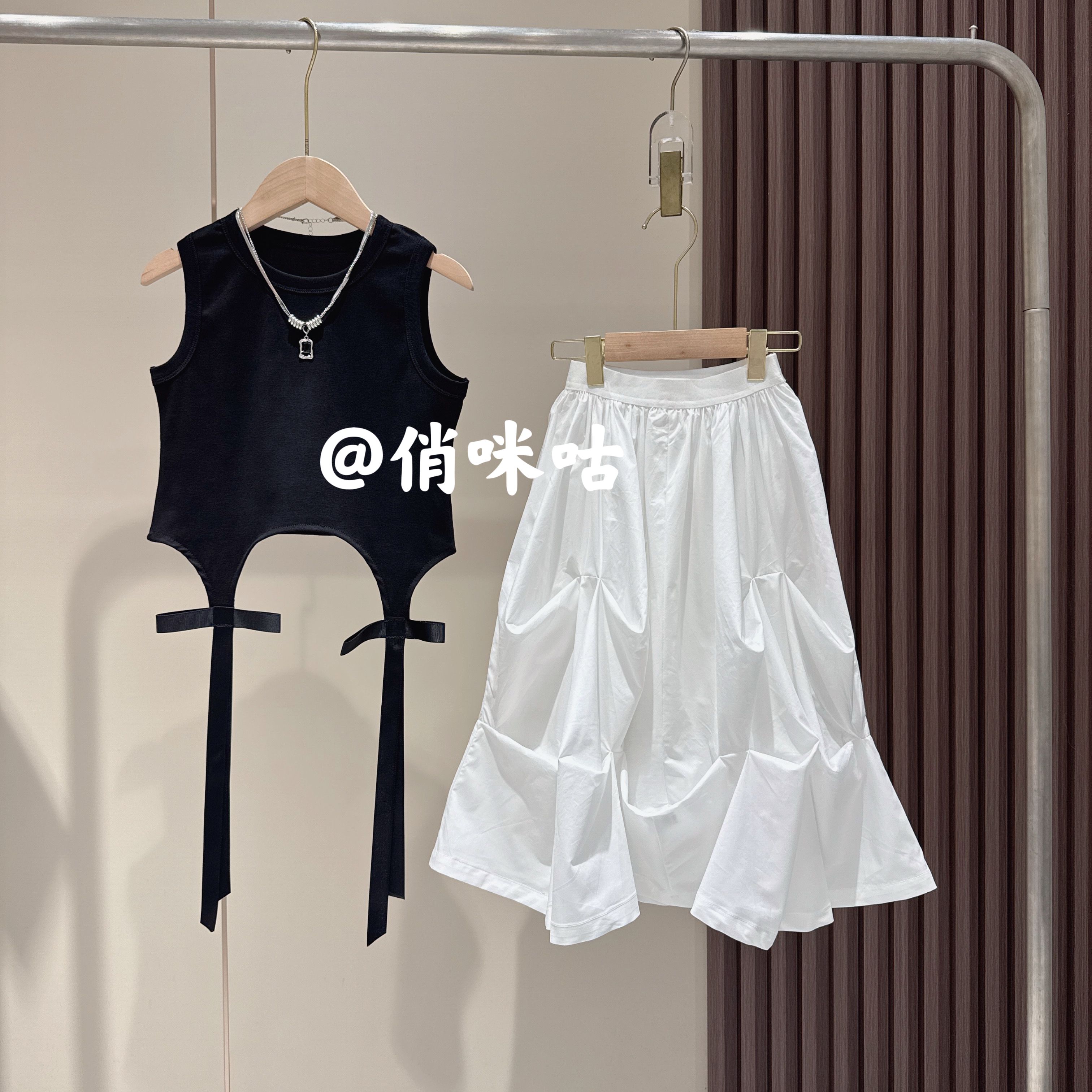 女童夏季套装新款洋气蝴蝶结飘带背心上衣蓬蓬褶皱A字裙两件套