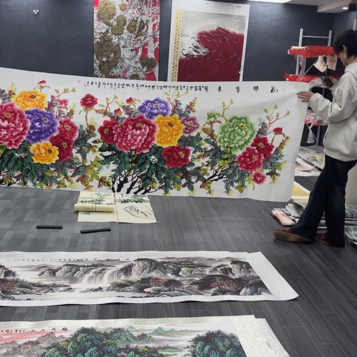 字画等多种形式的艺术作品和艺术作品的创作