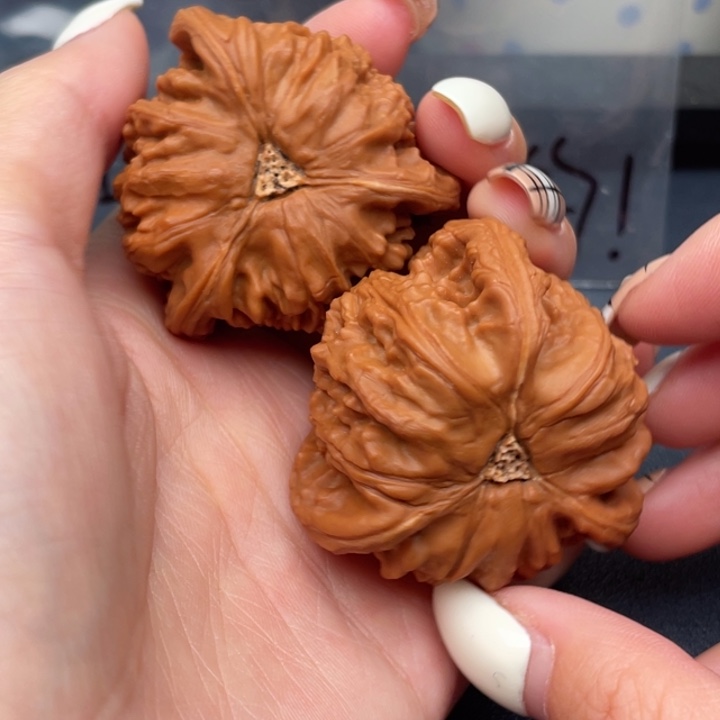 用***4吊坠文玩核桃白狮子