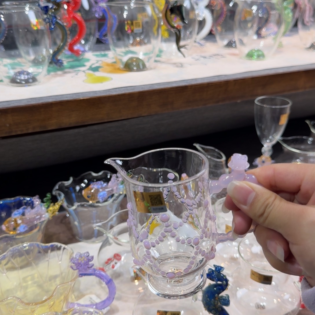 浅****晶焱公道杯珍珠公杯