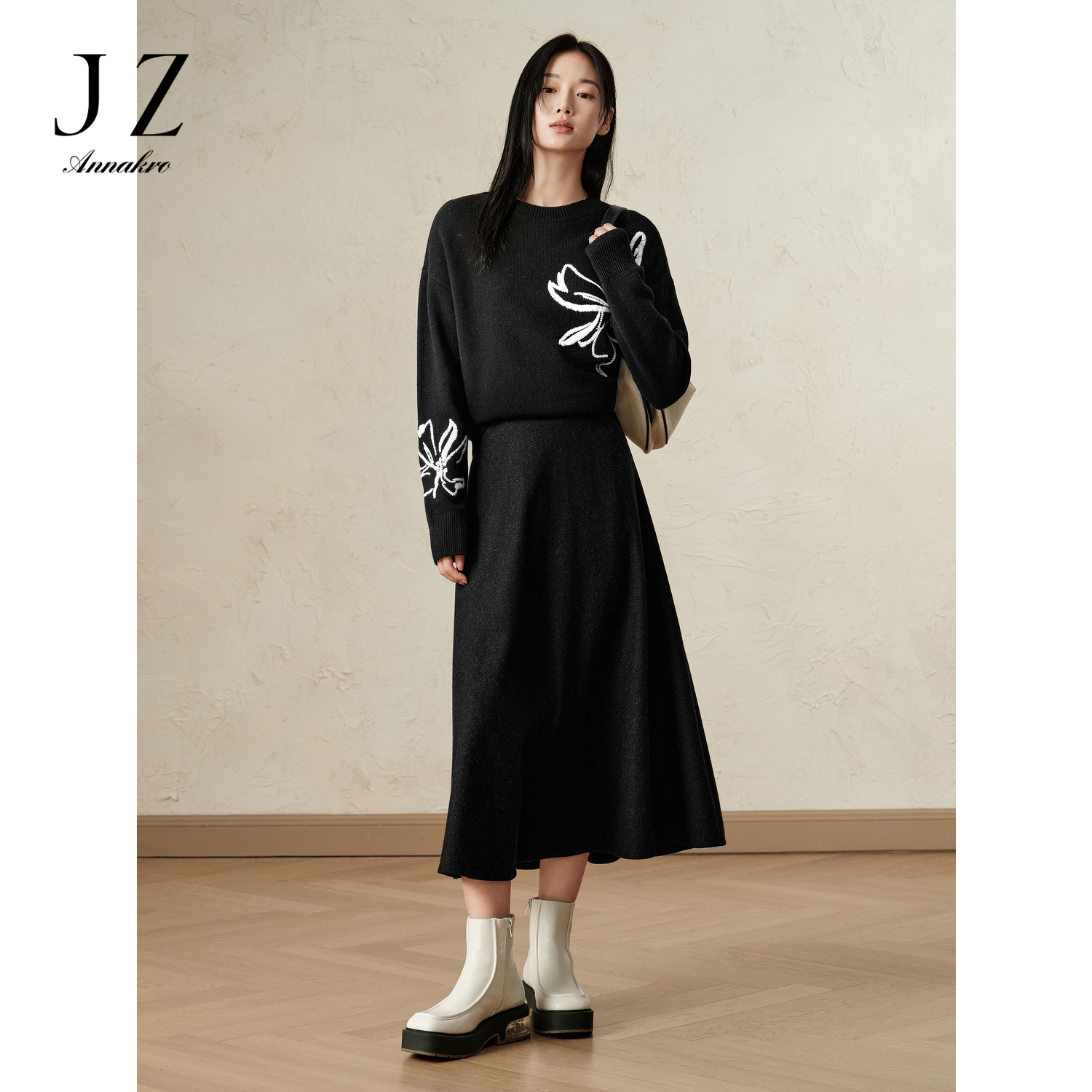 【辛小北专属】玖姿安娜蔻JTED20002轻熟风腰带装饰羊毛伞裙半身