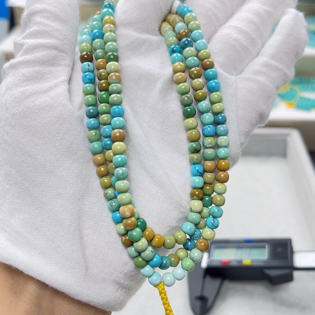 绿松石绿松石未镶嵌