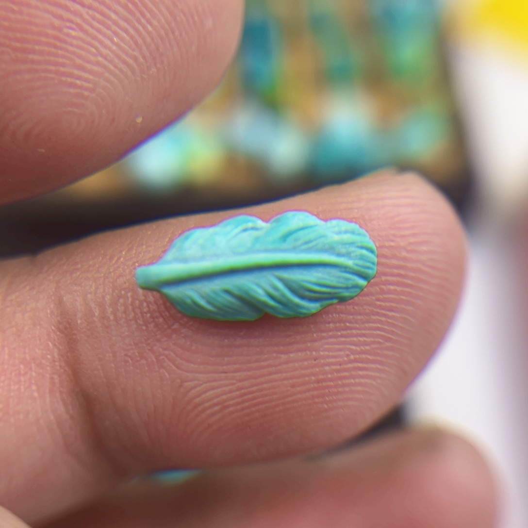 绿松石配饰未镶嵌