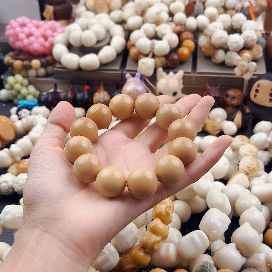 吊坠菩提根/象牙果圆珠孤品福利