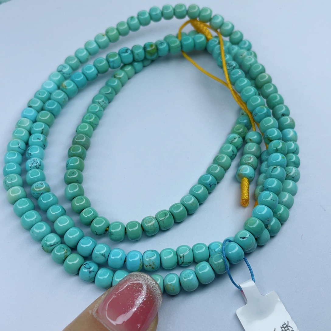 绿松石颈饰未镶嵌