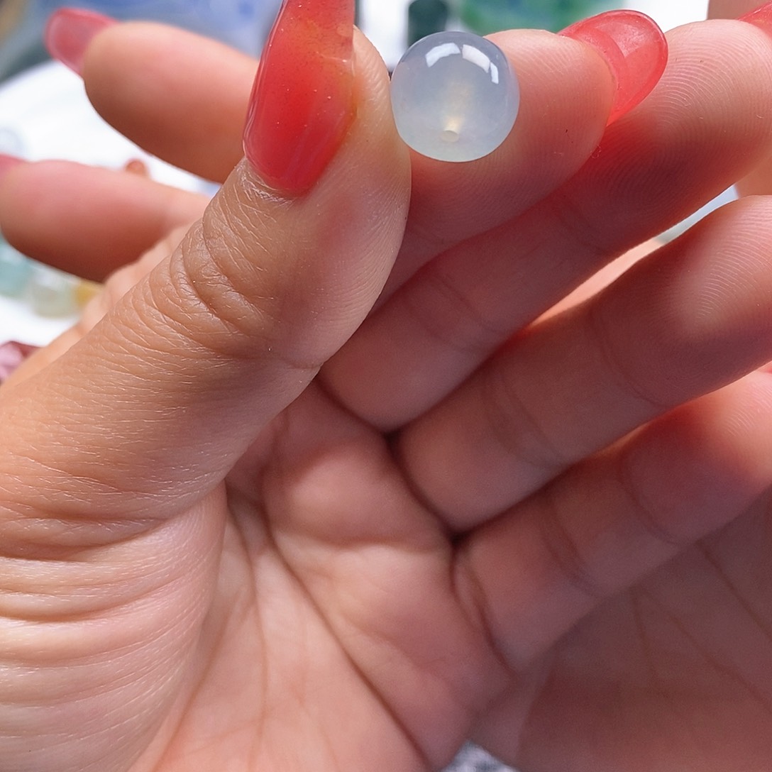 定制翡翠未镶嵌棠*?珠子