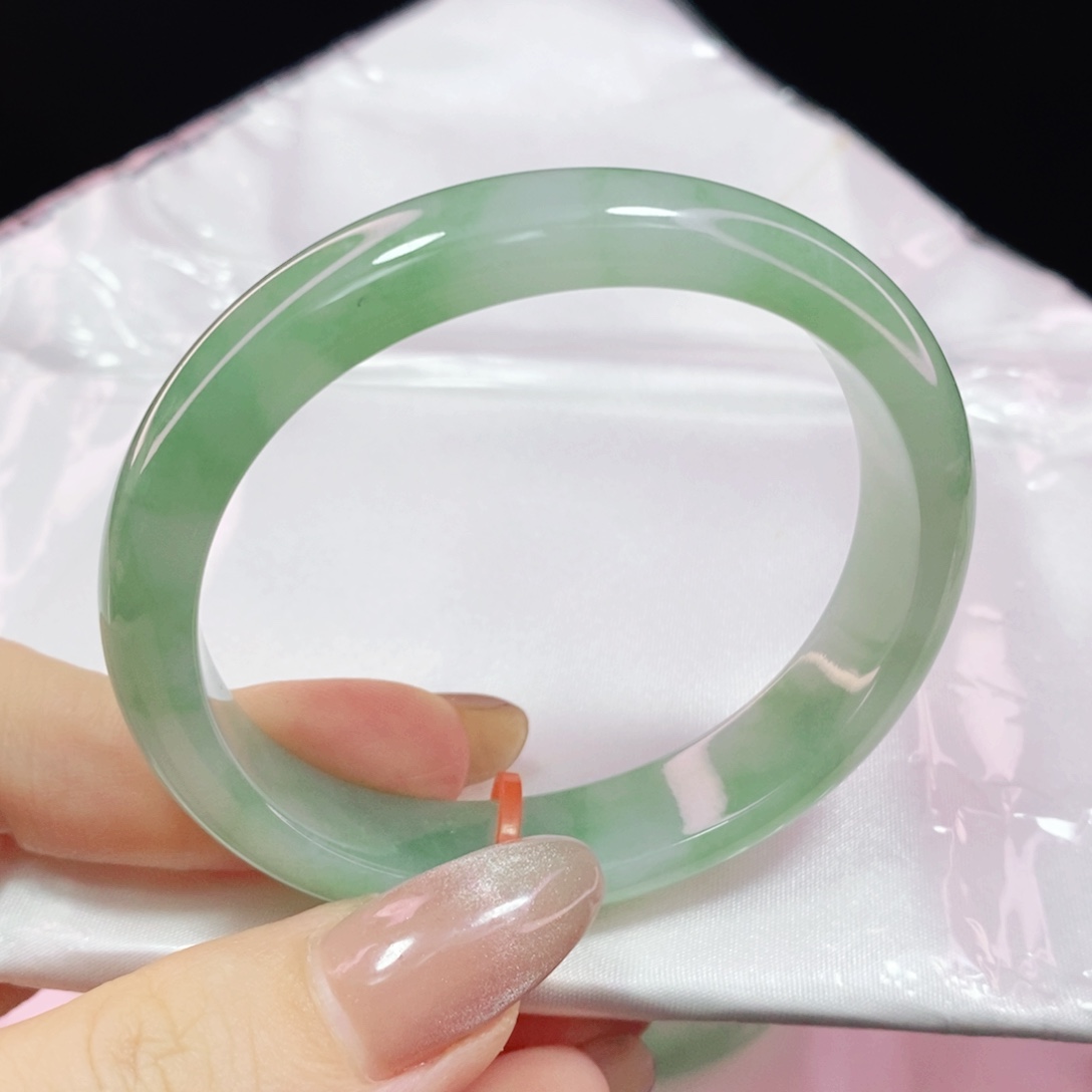 未镶嵌手镯翡翠54贵妃