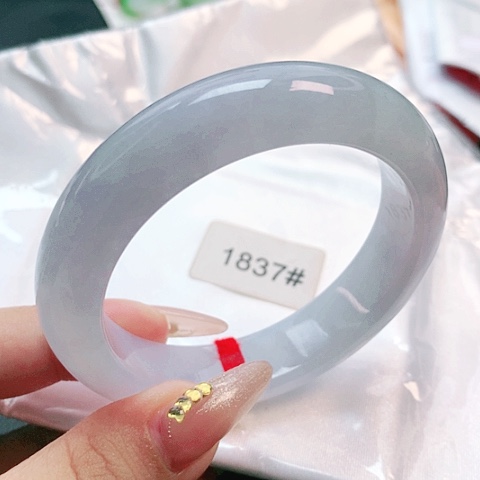 未镶嵌手镯翡翠1837