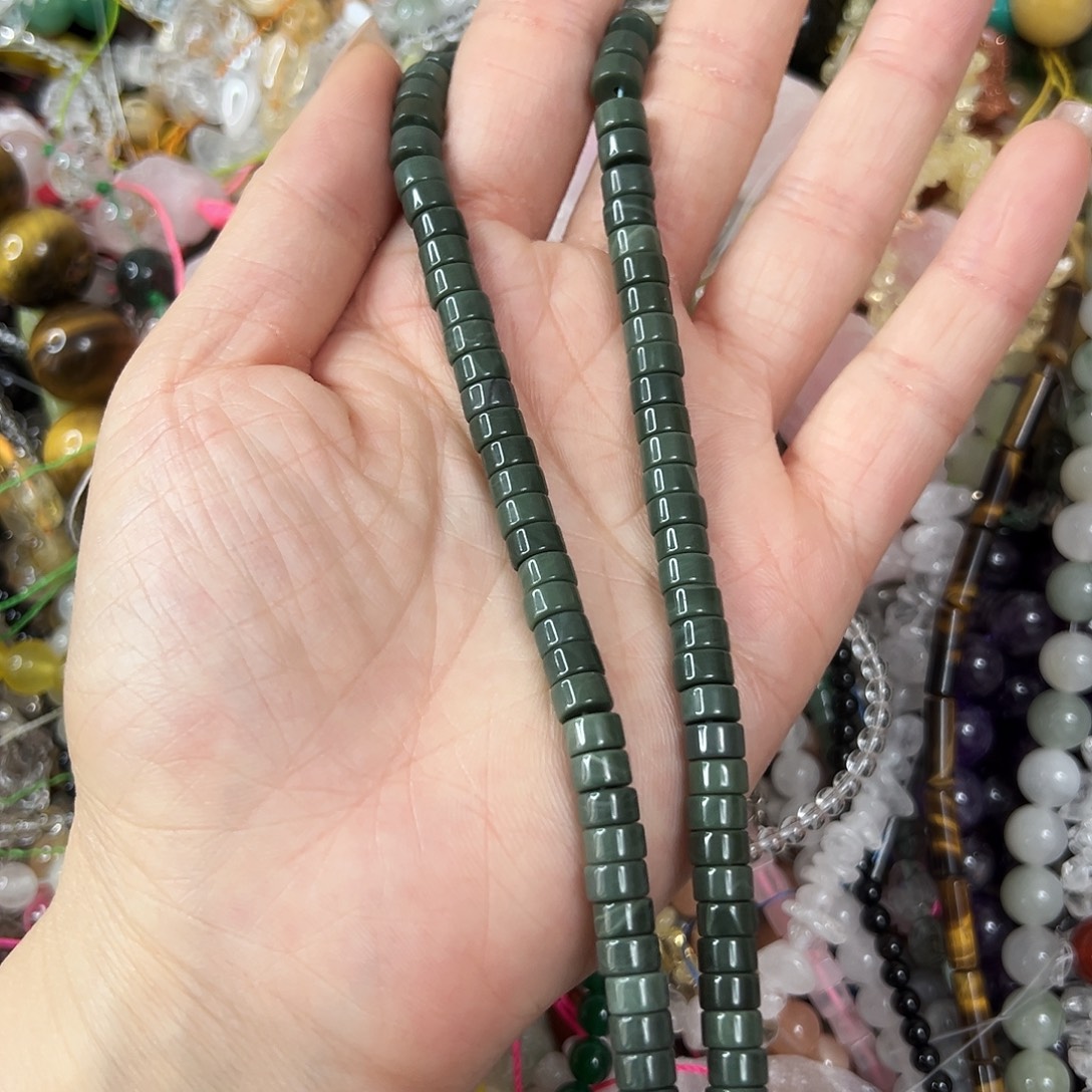 玛瑙/玉髓未镶嵌珠宝半成品，卡6牛油果阿拉直切一条