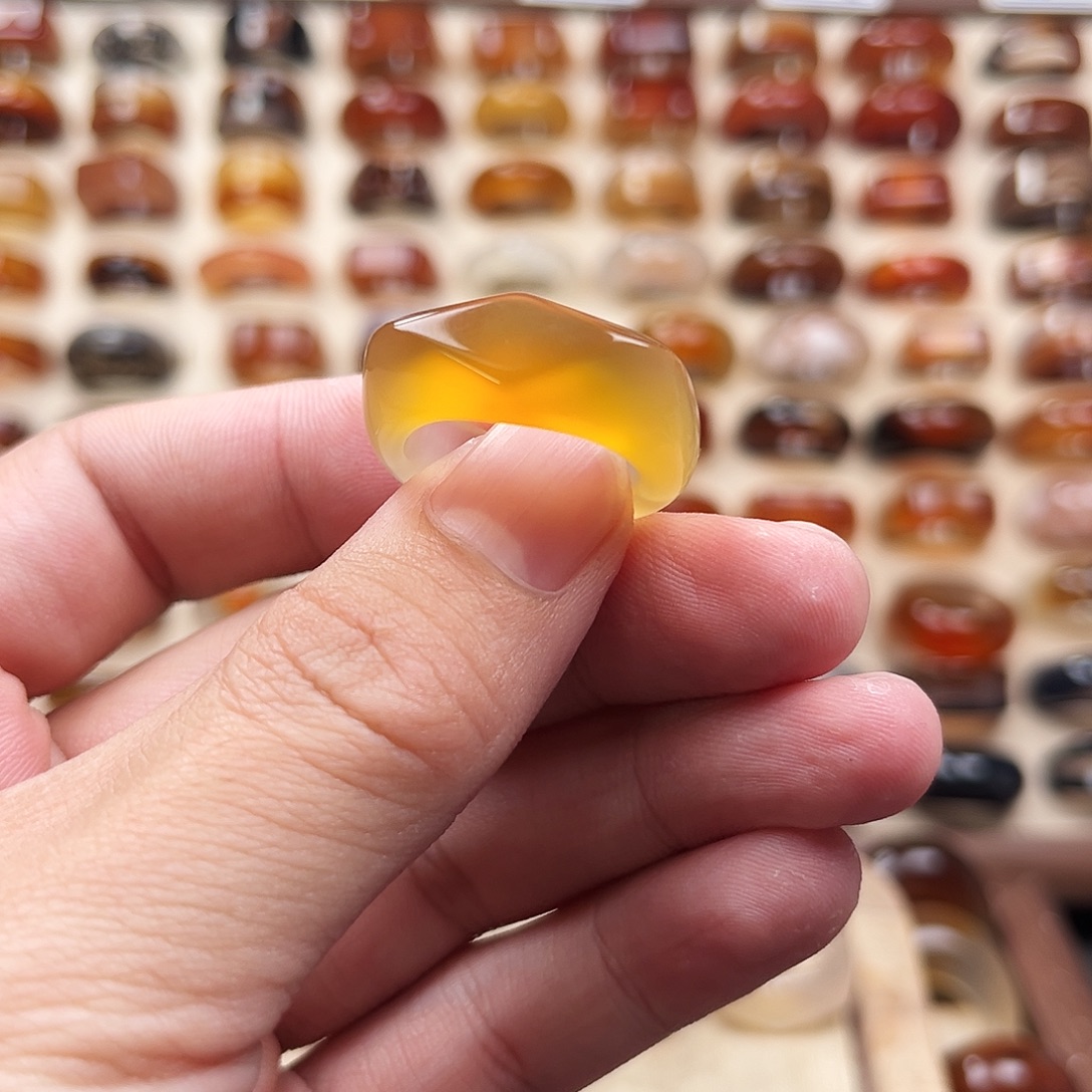 玛瑙/玉髓合金戒指3港18