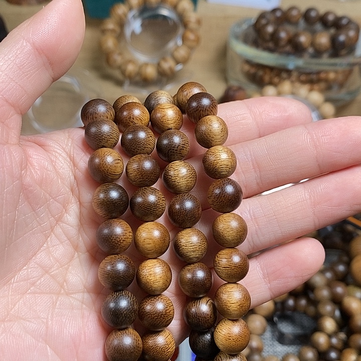 沉香沉香碎屑海南黄棋楠沉香10.8/1.0