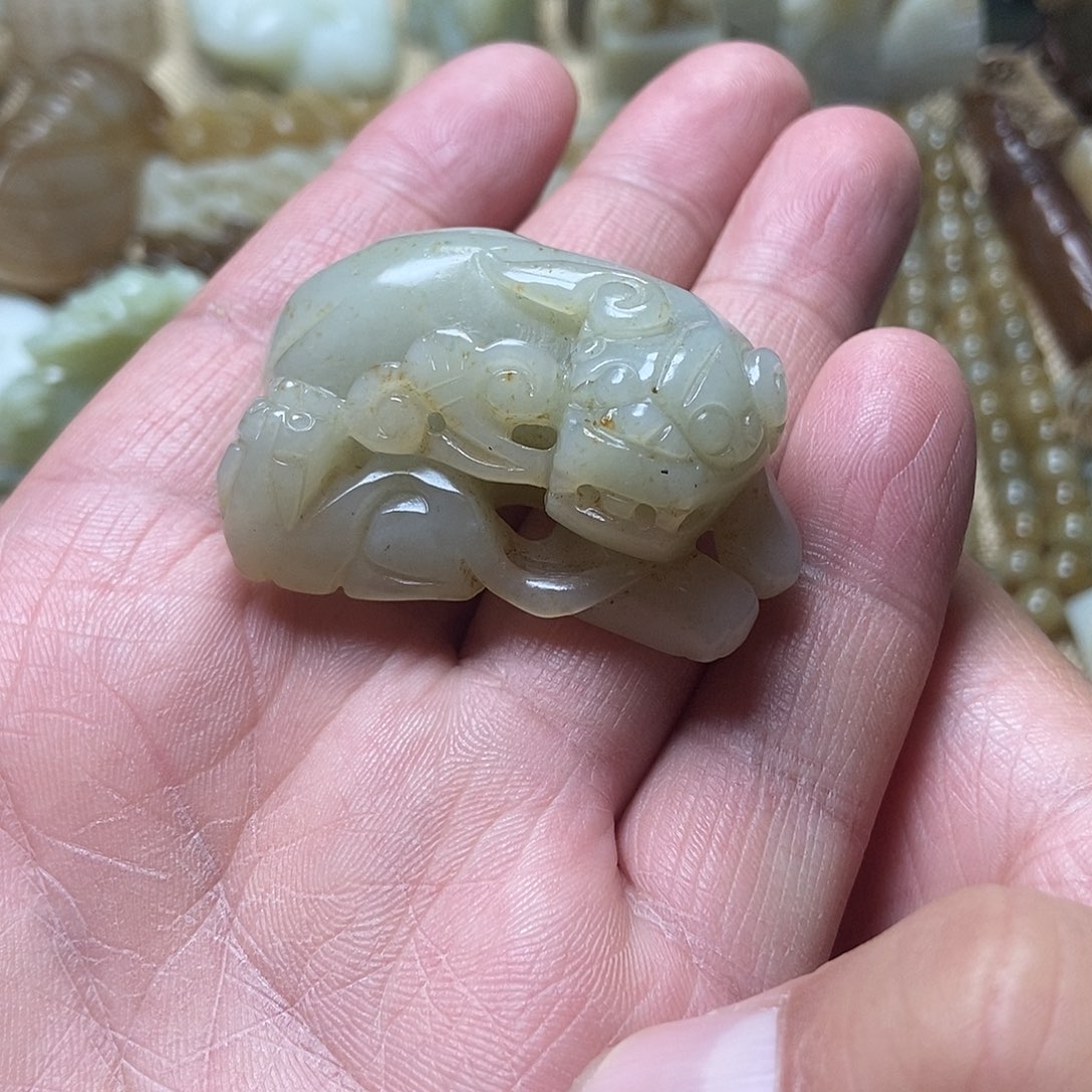 和田玉挂件未镶嵌