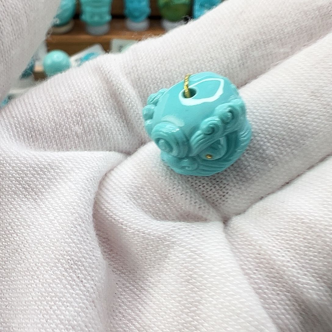 绿松石醒狮未镶嵌