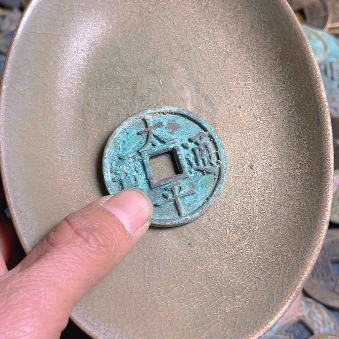 红**火坎坎坷坷才知道人生不易吧这