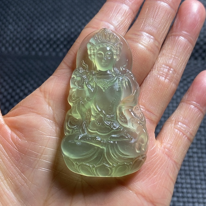【闪购商品】蛇纹石玉未镶嵌颈饰