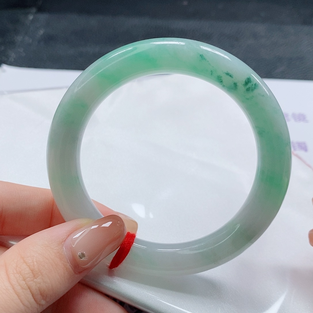 【闪购商品】未镶嵌手镯（圆镯）翡翠443号